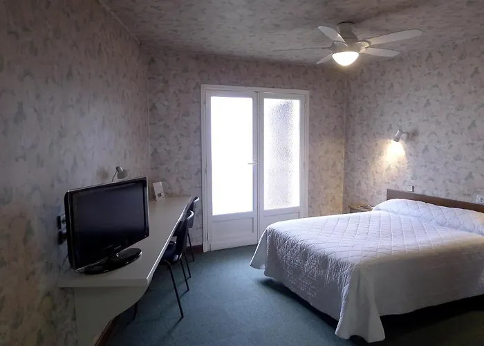 Du Sablar 2* Mont-de-Marsan